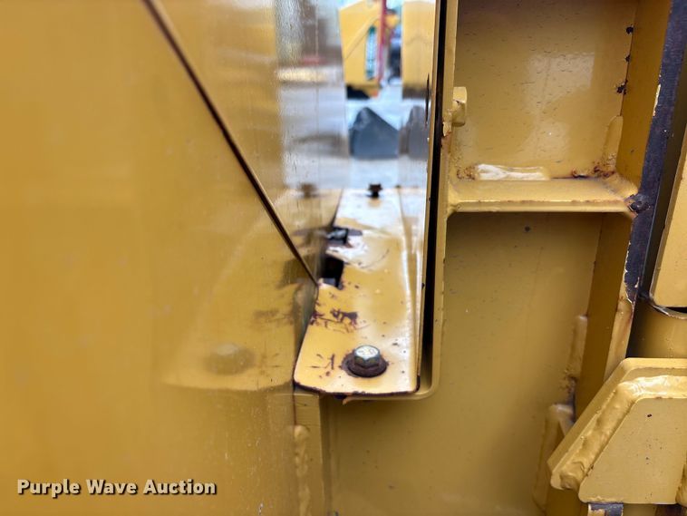 image for item EU5511 2016 Vermeer BC900XL wood chipper