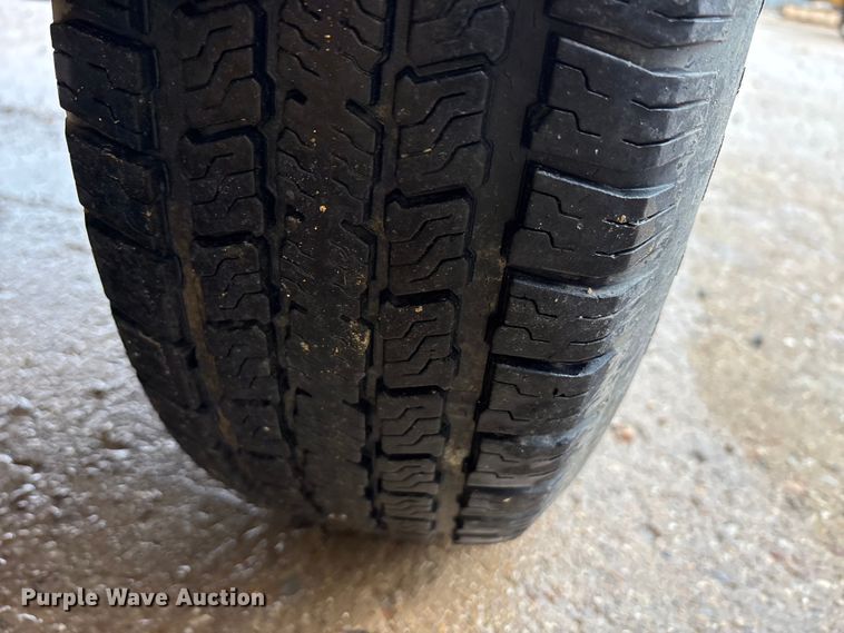 image for item EU5511 2016 Vermeer BC900XL wood chipper