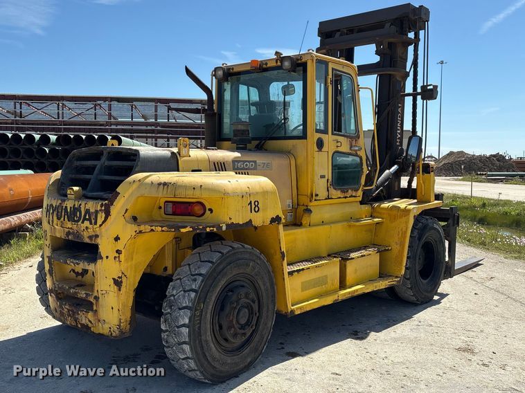 image for item EU7483 Hyundai 160D-7E forklift