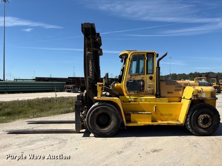 image for item EU7483 Hyundai 160D-7E forklift