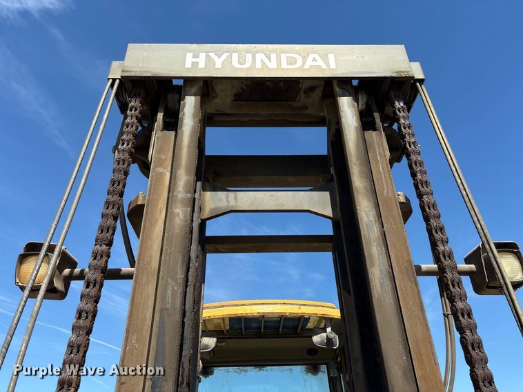 image for item EU7483 Hyundai 160D-7E forklift