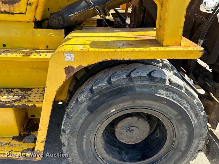 image for item EU7483 Hyundai 160D-7E forklift