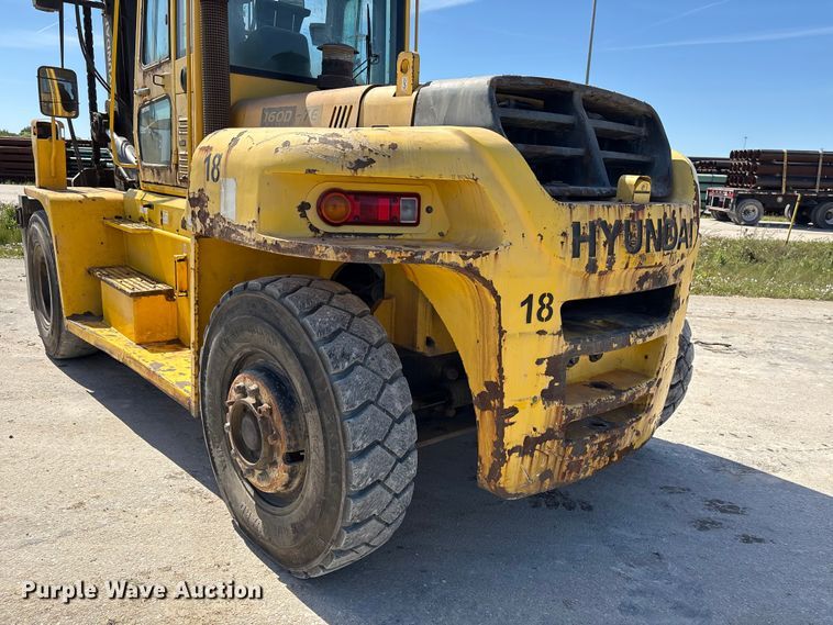 image for item EU7483 Hyundai 160D-7E forklift