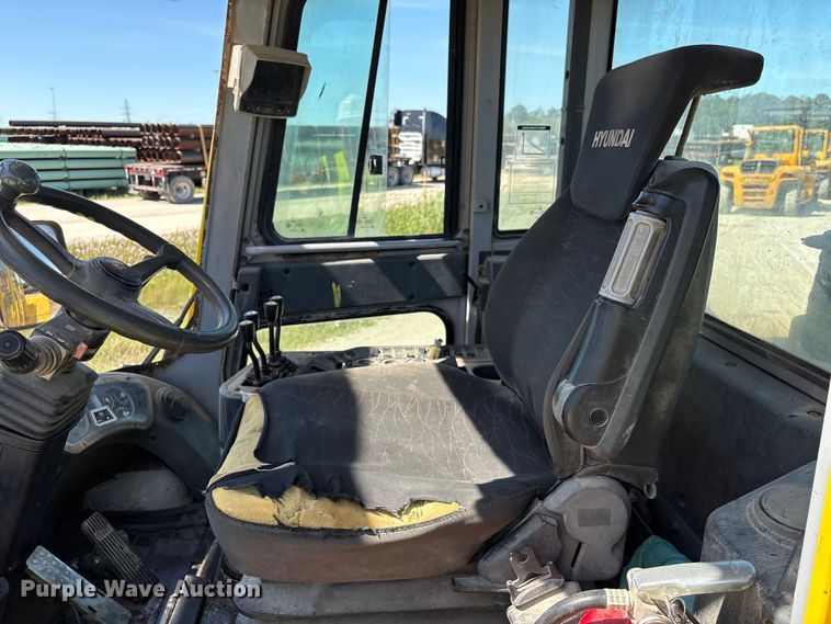 image for item EU7483 Hyundai 160D-7E forklift