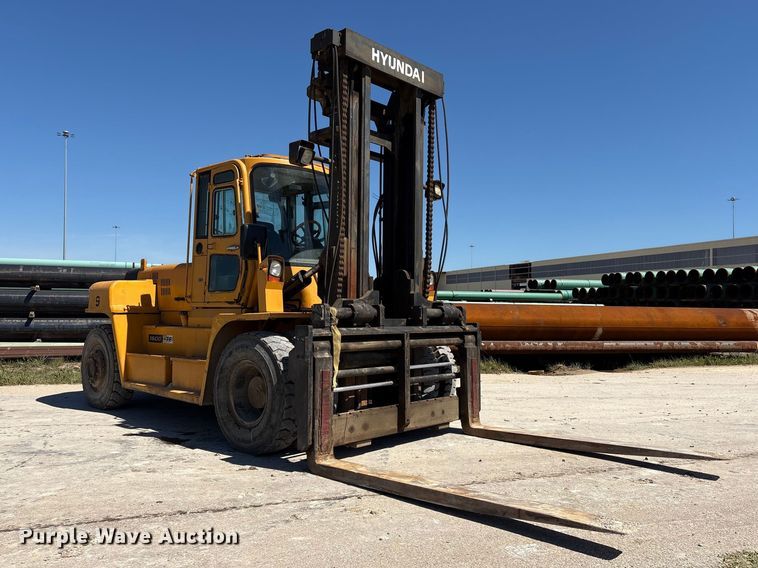 image for item EU7484 Hyundai 160D-7E forklift