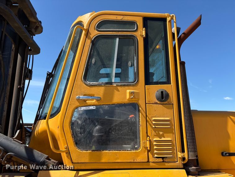 image for item EU7484 Hyundai 160D-7E forklift