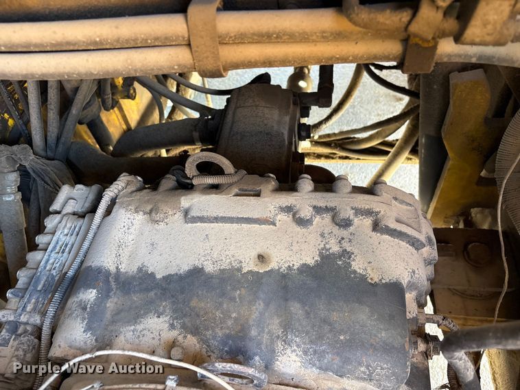 image for item EU7484 Hyundai 160D-7E forklift