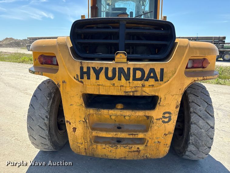 image for item EU7484 Hyundai 160D-7E forklift