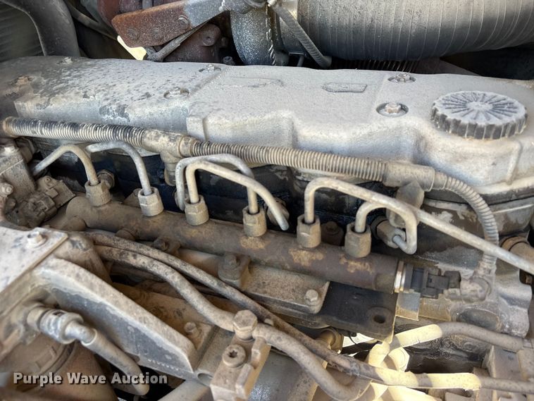 image for item EU7484 Hyundai 160D-7E forklift