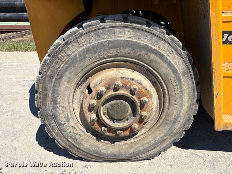 image for item EU7484 Hyundai 160D-7E forklift
