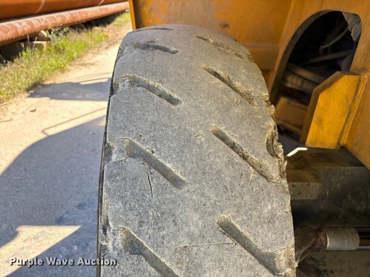 image for item EU7484 Hyundai 160D-7E forklift