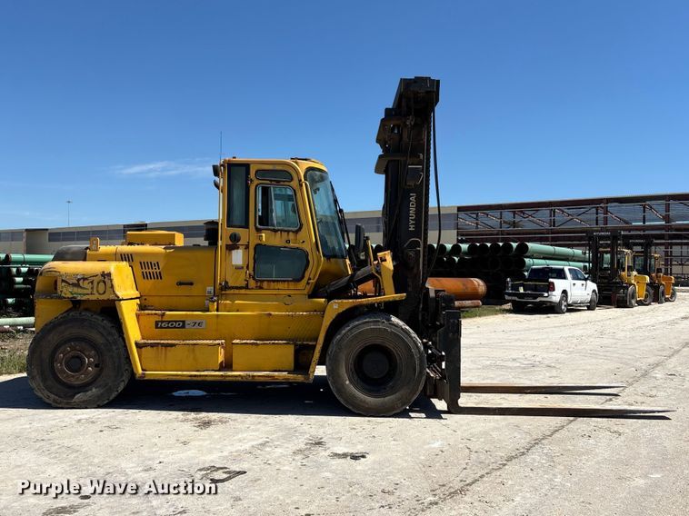 image for item EU7485 Hyundai 160D-7E forklift