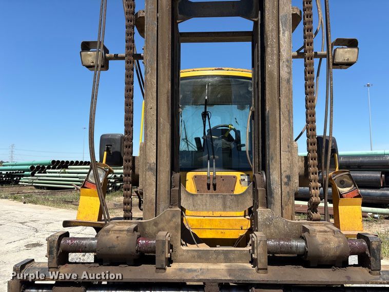 image for item EU7485 Hyundai 160D-7E forklift