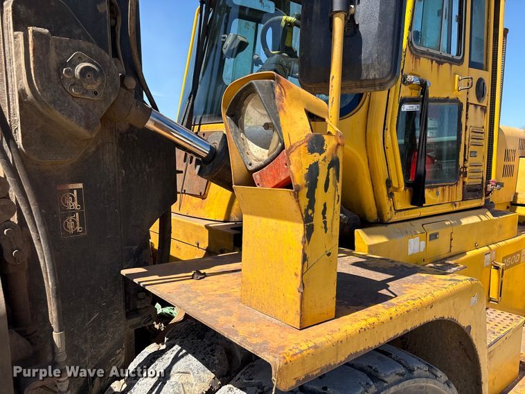 image for item EU7485 Hyundai 160D-7E forklift