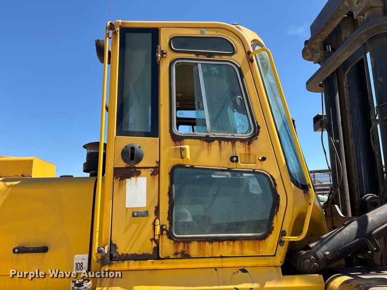 image for item EU7485 Hyundai 160D-7E forklift