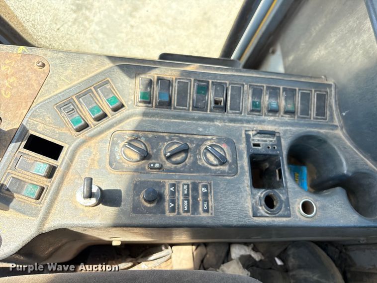 image for item EU7485 Hyundai 160D-7E forklift