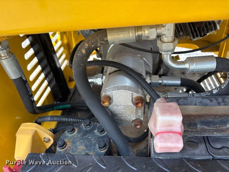 image for item EU7489 2024 PowerX PX10-L mini excavator