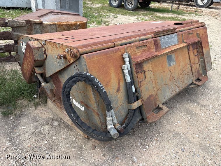 image for item EU7494 Bobcat 72 Sweeper skid steer sweeper