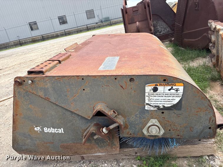 image for item EU7494 Bobcat 72 Sweeper skid steer sweeper