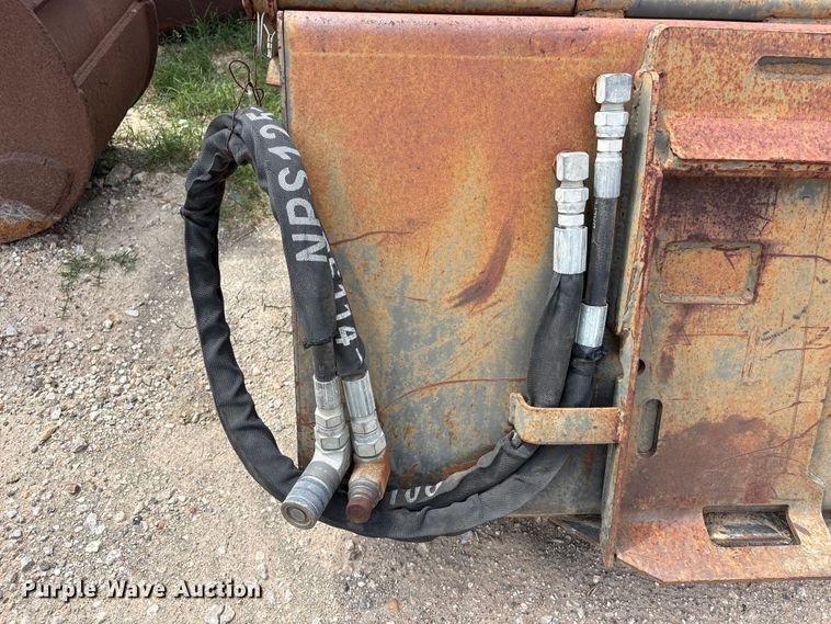 image for item EU7494 Bobcat 72 Sweeper skid steer sweeper