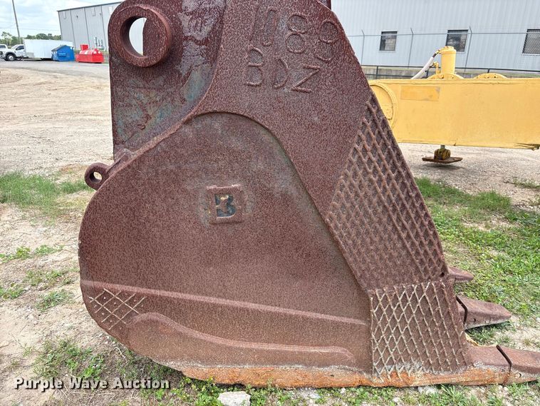 image for item EU7496 32