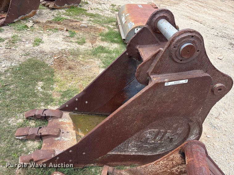 image for item EU7497 (3) buckets