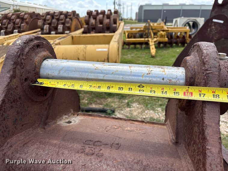 image for item EU7497 (3) buckets