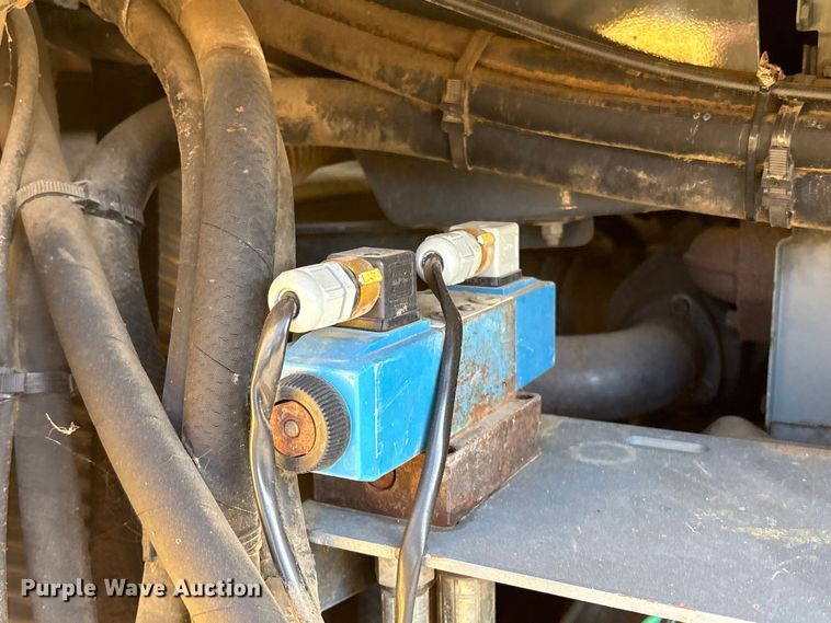 image for item EU8628 2001 Bitelli DTV 370 double drum vibratory roller