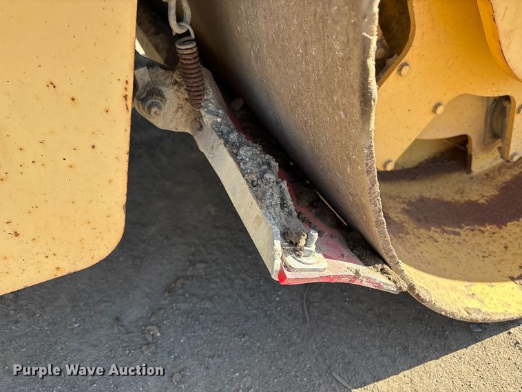 image for item EU8628 2001 Bitelli DTV 370 double drum vibratory roller