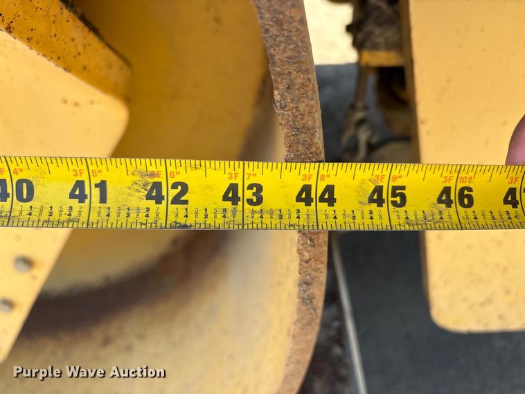 image for item EU8628 2001 Bitelli DTV 370 double drum vibratory roller