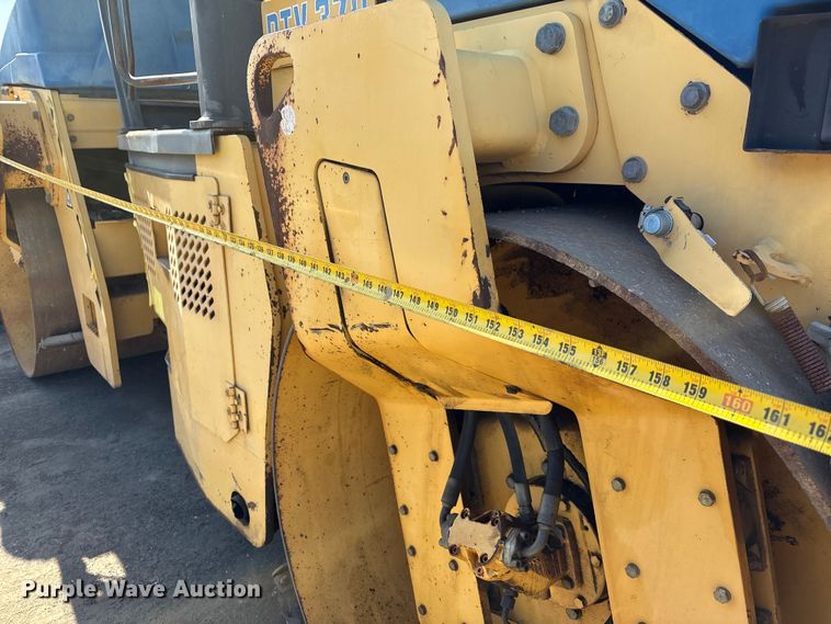 image for item EU8628 2001 Bitelli DTV 370 double drum vibratory roller