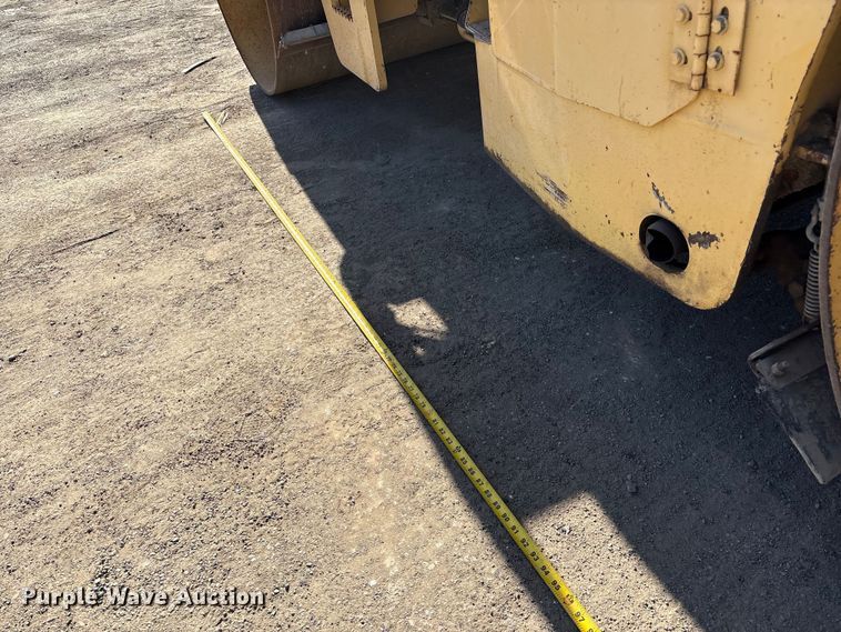 image for item EU8628 2001 Bitelli DTV 370 double drum vibratory roller