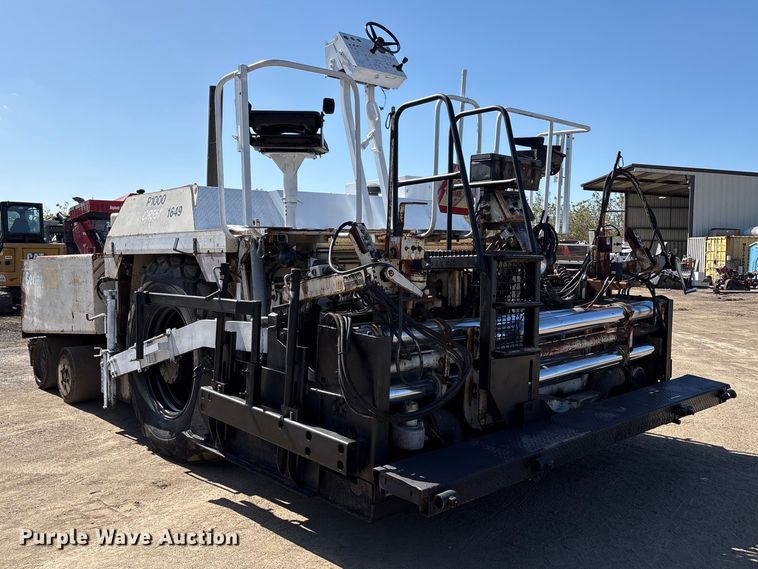 image for item EU8629 1996 Cedarapids CR551 paver