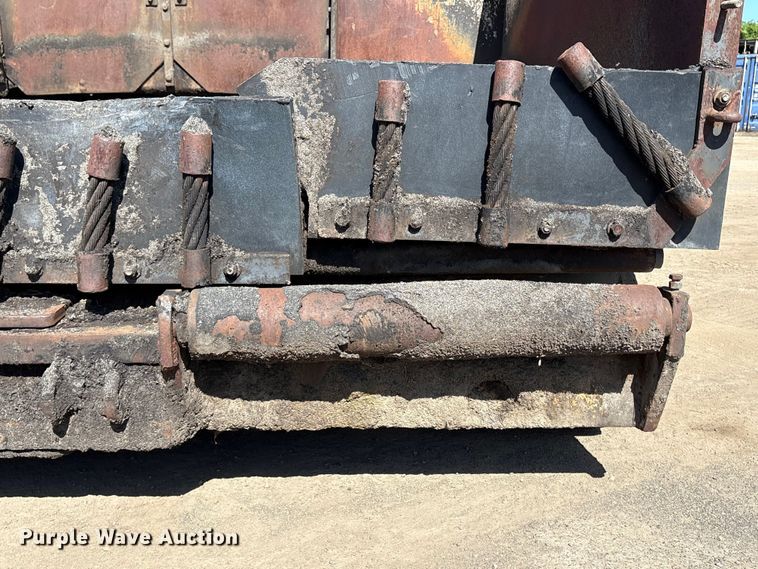 image for item EU8629 1996 Cedarapids CR551 paver