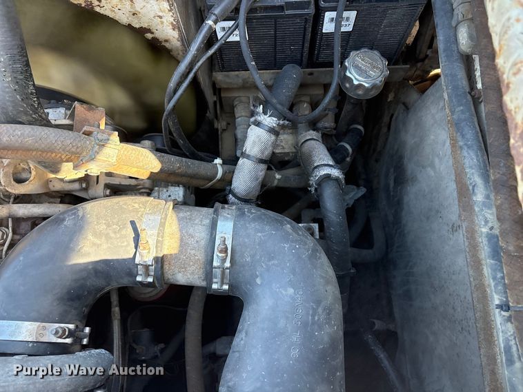 image for item EU8629 1996 Cedarapids CR551 paver