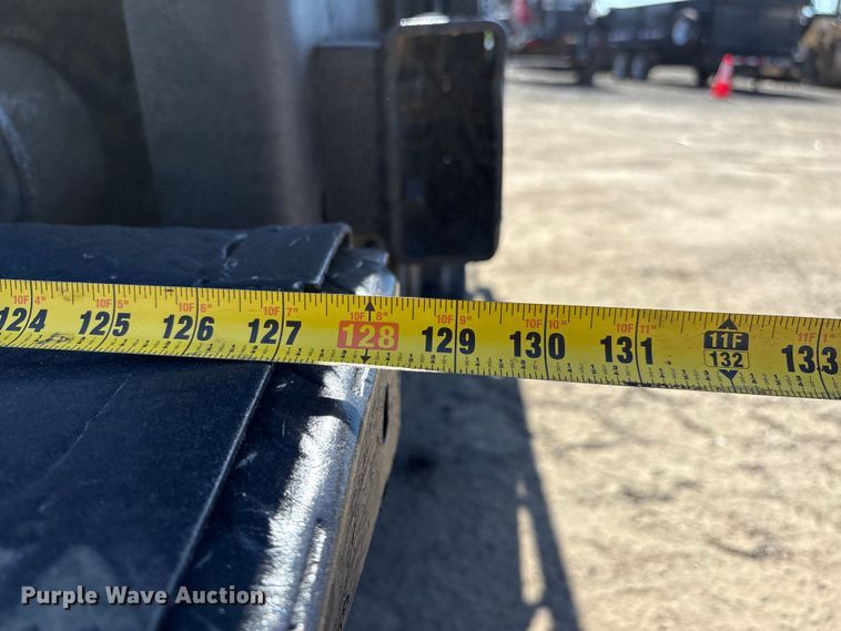 image for item EU8629 1996 Cedarapids CR551 paver