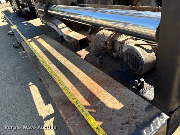 image for item EU8629 1996 Cedarapids CR551 paver