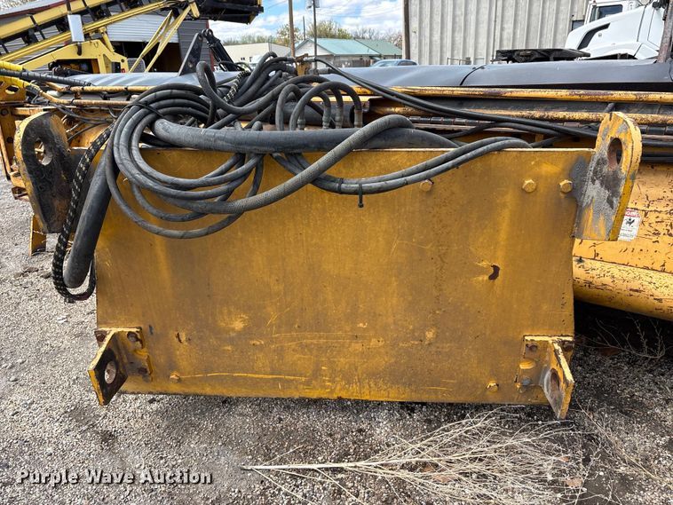 image for item EU8652 M-B Companies broom