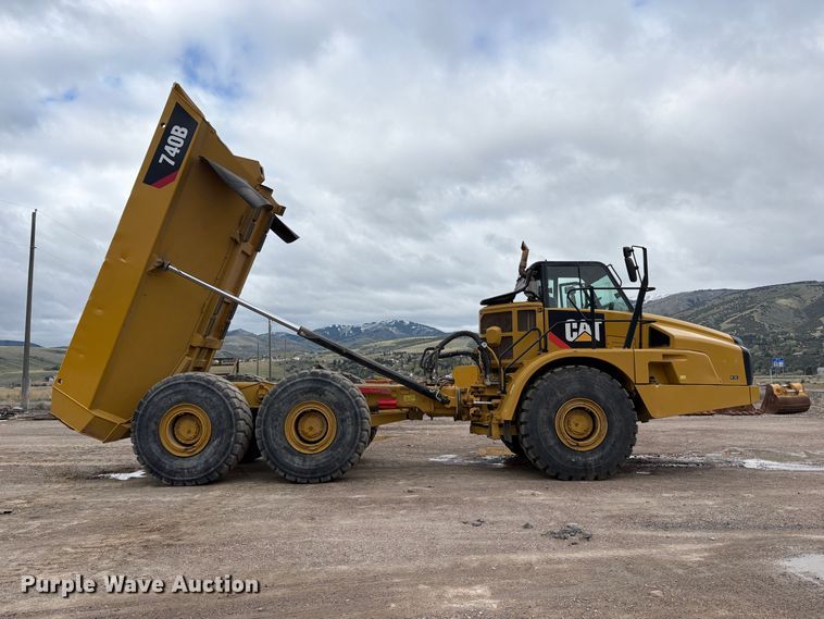 image for item EU8656 2015 Caterpillar 740B articulated haul truck