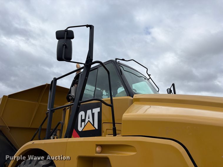 image for item EU8656 2015 Caterpillar 740B articulated haul truck