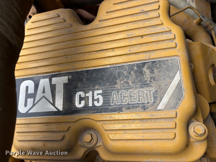 image for item EU8656 2015 Caterpillar 740B articulated haul truck