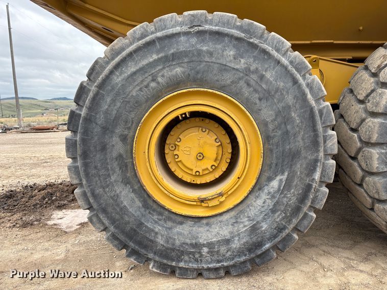 image for item EU8656 2015 Caterpillar 740B articulated haul truck