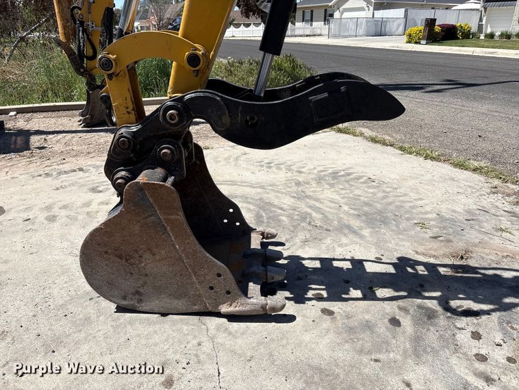 image for item EU8658 2021 Caterpillar 304E2 mini excavator