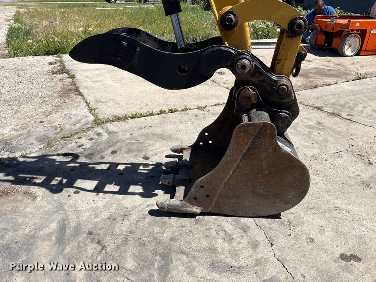 image for item EU8658 2021 Caterpillar 304E2 mini excavator