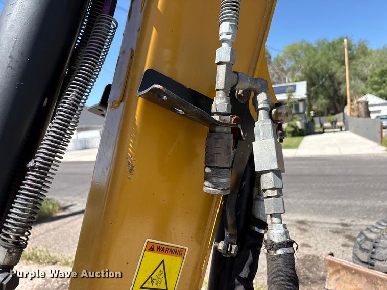 image for item EU8658 2021 Caterpillar 304E2 mini excavator