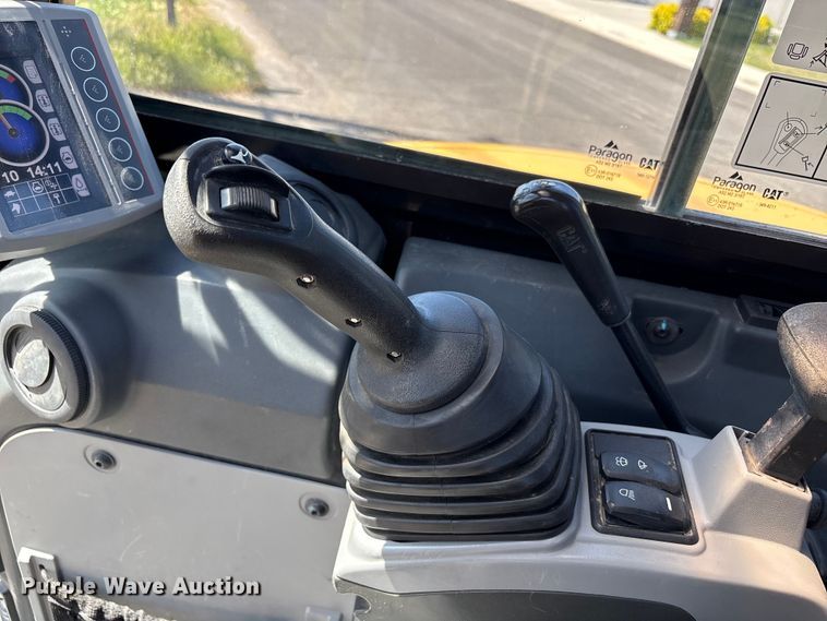 image for item EU8658 2021 Caterpillar 304E2 mini excavator