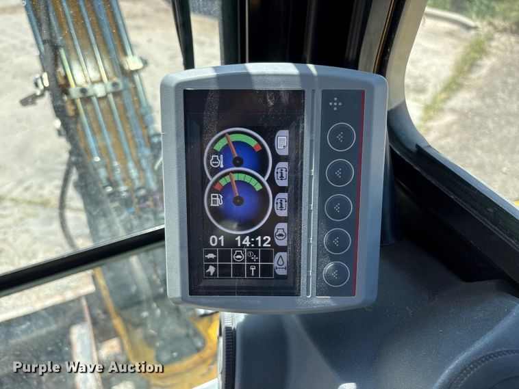 image for item EU8658 2021 Caterpillar 304E2 mini excavator