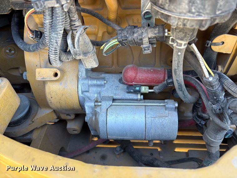 image for item EU8658 2021 Caterpillar 304E2 mini excavator