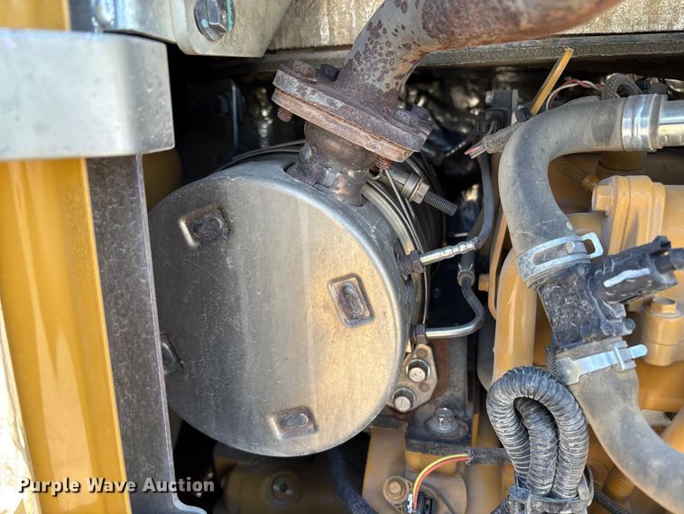 image for item EU8658 2021 Caterpillar 304E2 mini excavator