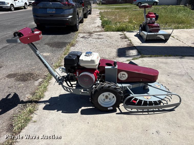 image for item EU8660 Power Dog 926 brush mower